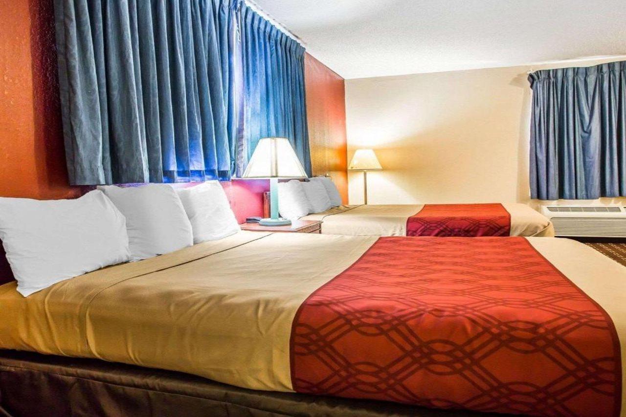 Montpelier Rodeway Inn מראה חיצוני תמונה